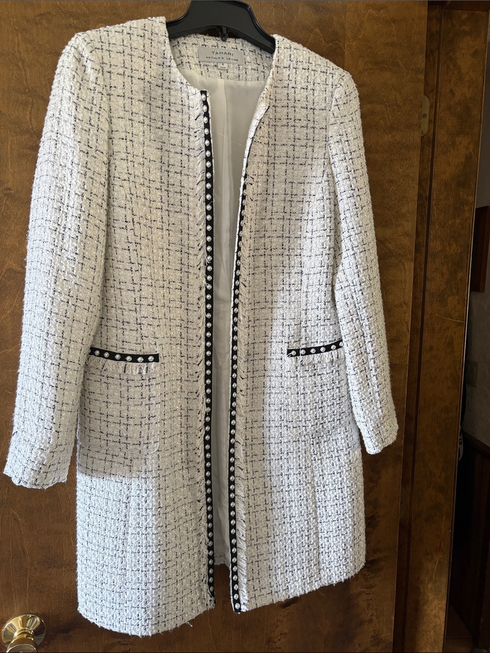 Tahari White Tweed Collarless Jacket with Black Trim and Pearl Studs